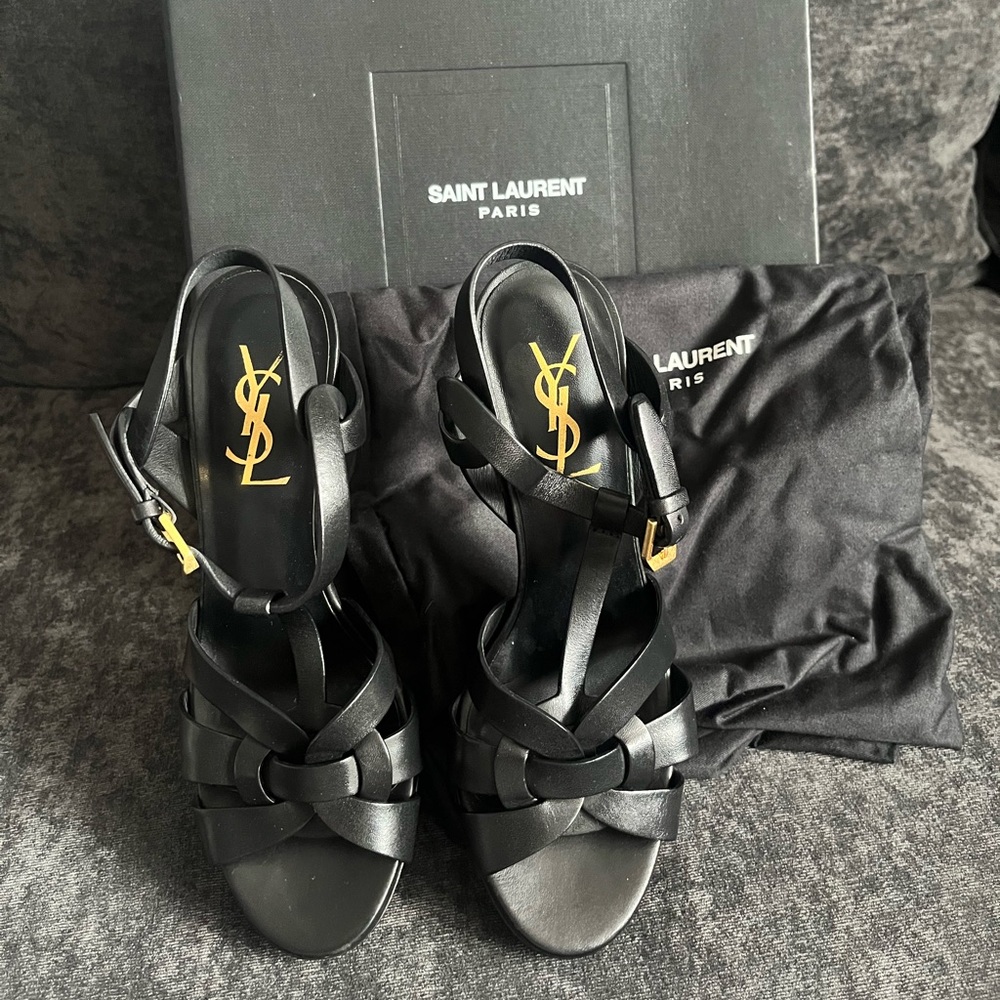 YSL Tribute 75 black in size 35